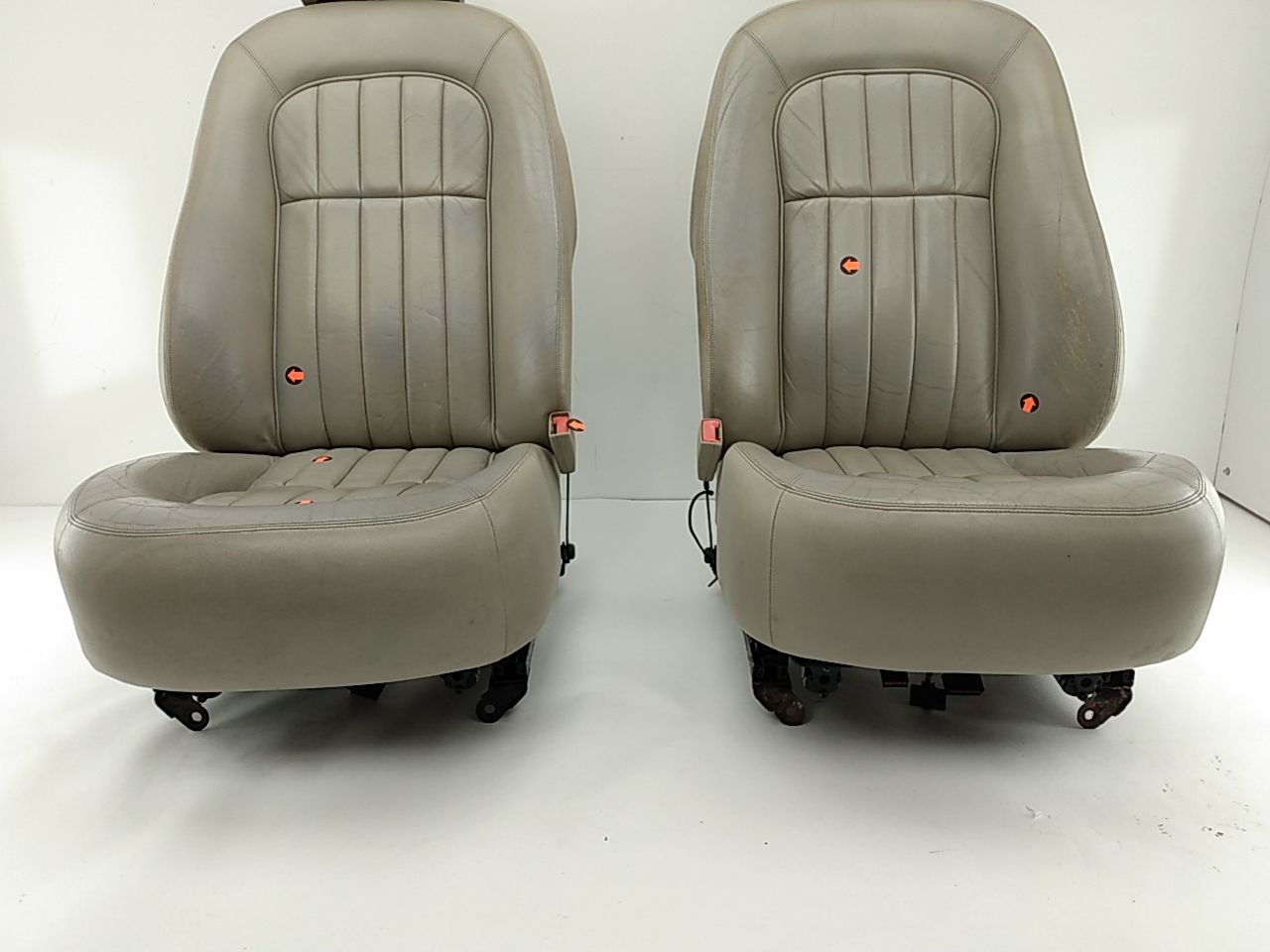 Jaguar XJ8L Pair Of Front Seats