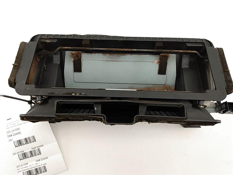 Jaguar XJ8L Dashboard Front Center Air Vent - 0