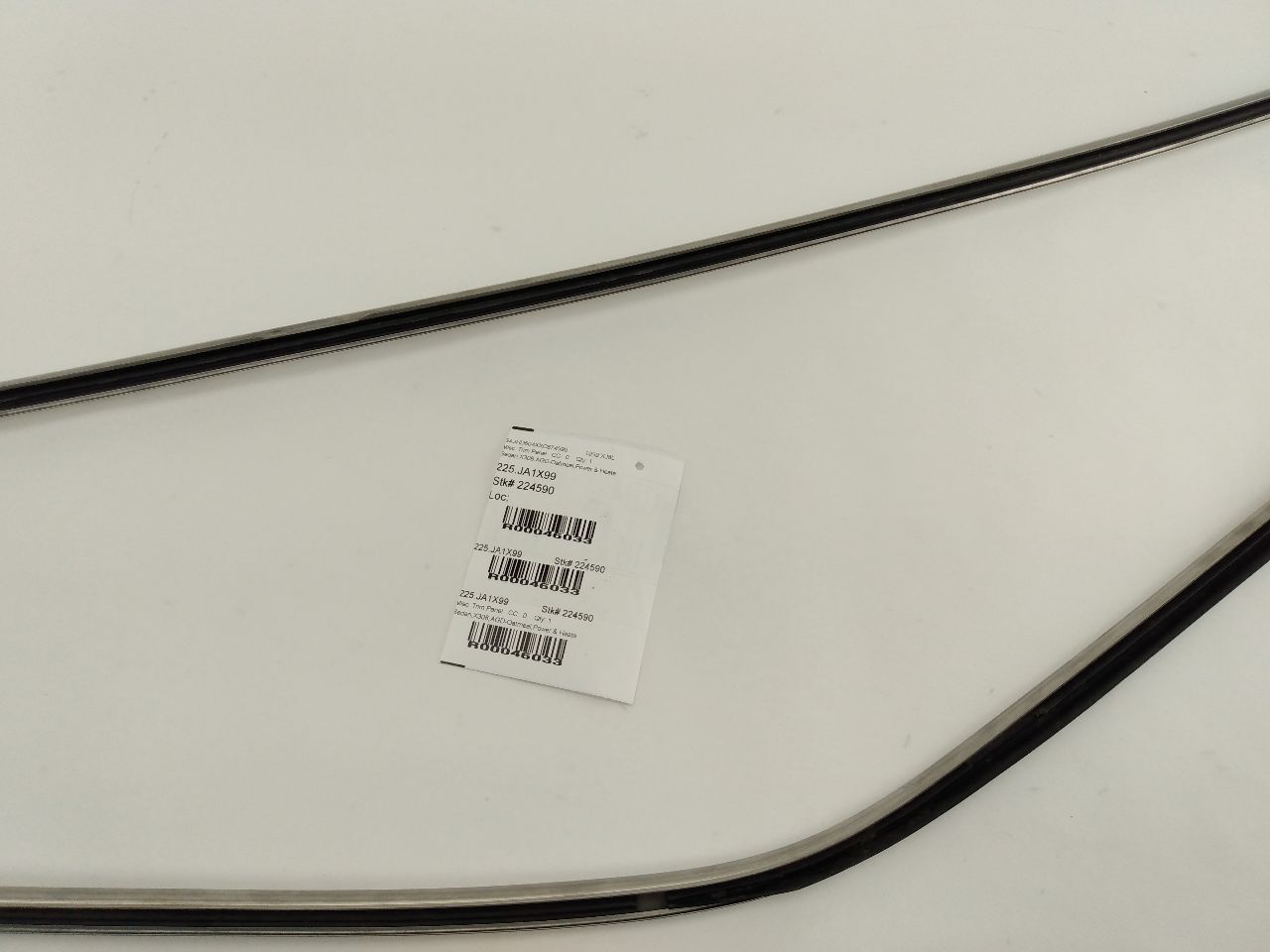 Jaguar XJ8L Pair Of Front Chrome Trim Molding