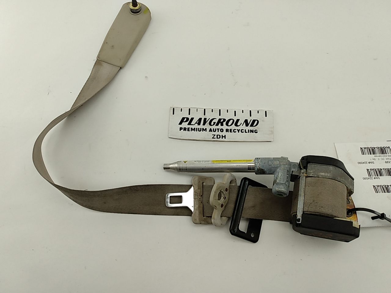 Jaguar XJ8L Front Left Seat Belt And Retractor