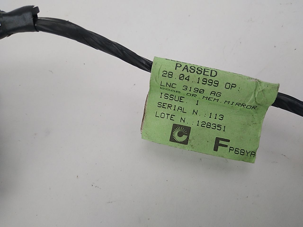 Jaguar XJ8L Front Left Door Wire Harness