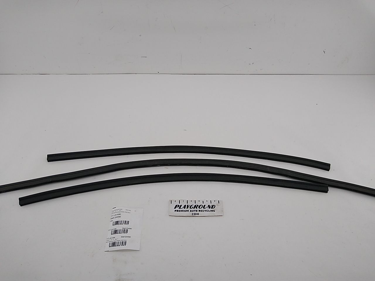 Jaguar XJ8L Hood Rubber Moulding Seals