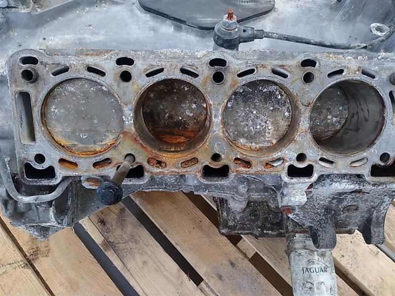 Jaguar XJ8L Short Block Engine For Rebuild