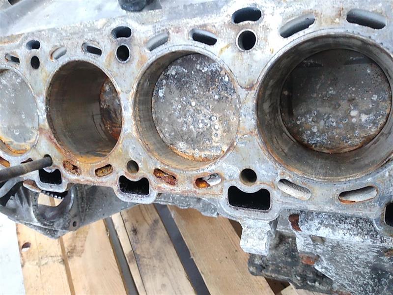 Jaguar XJ8L Short Block Engine For Rebuild