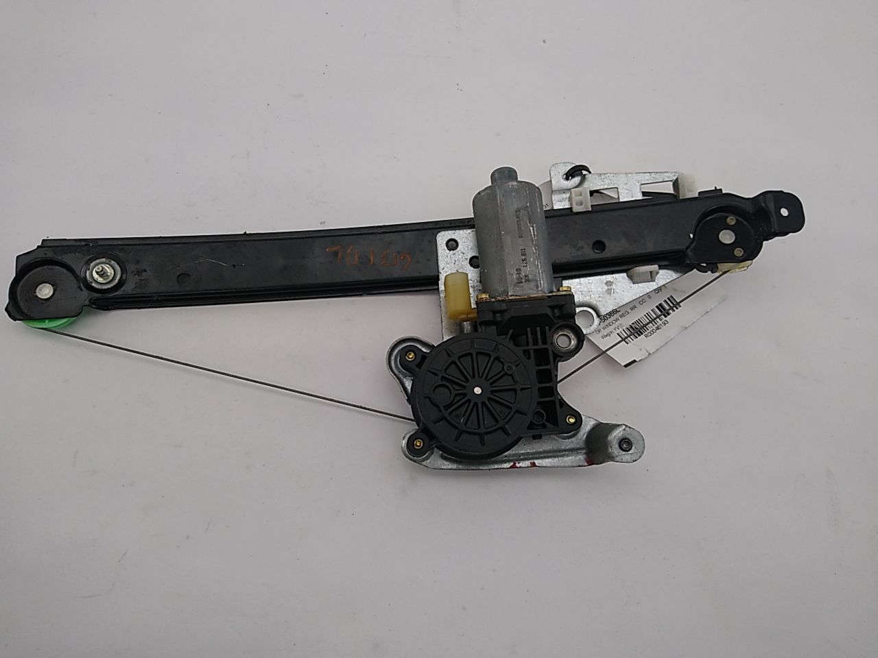 Volvo XC70 Rear Left Door Window Regulator