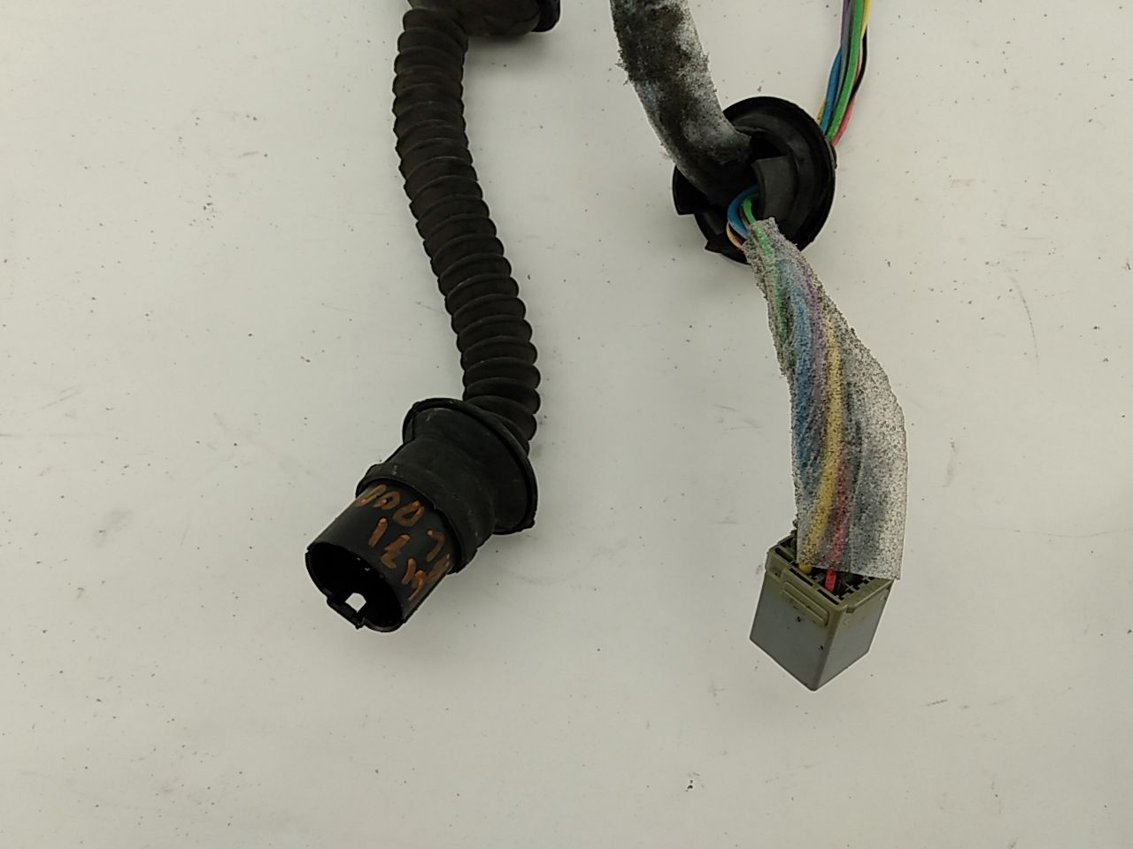 Volvo XC70 Rear Left Door Wiring Harness - 0