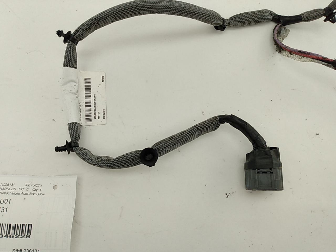 Volvo XC70 Rear Right Door Wiring Harness - 0