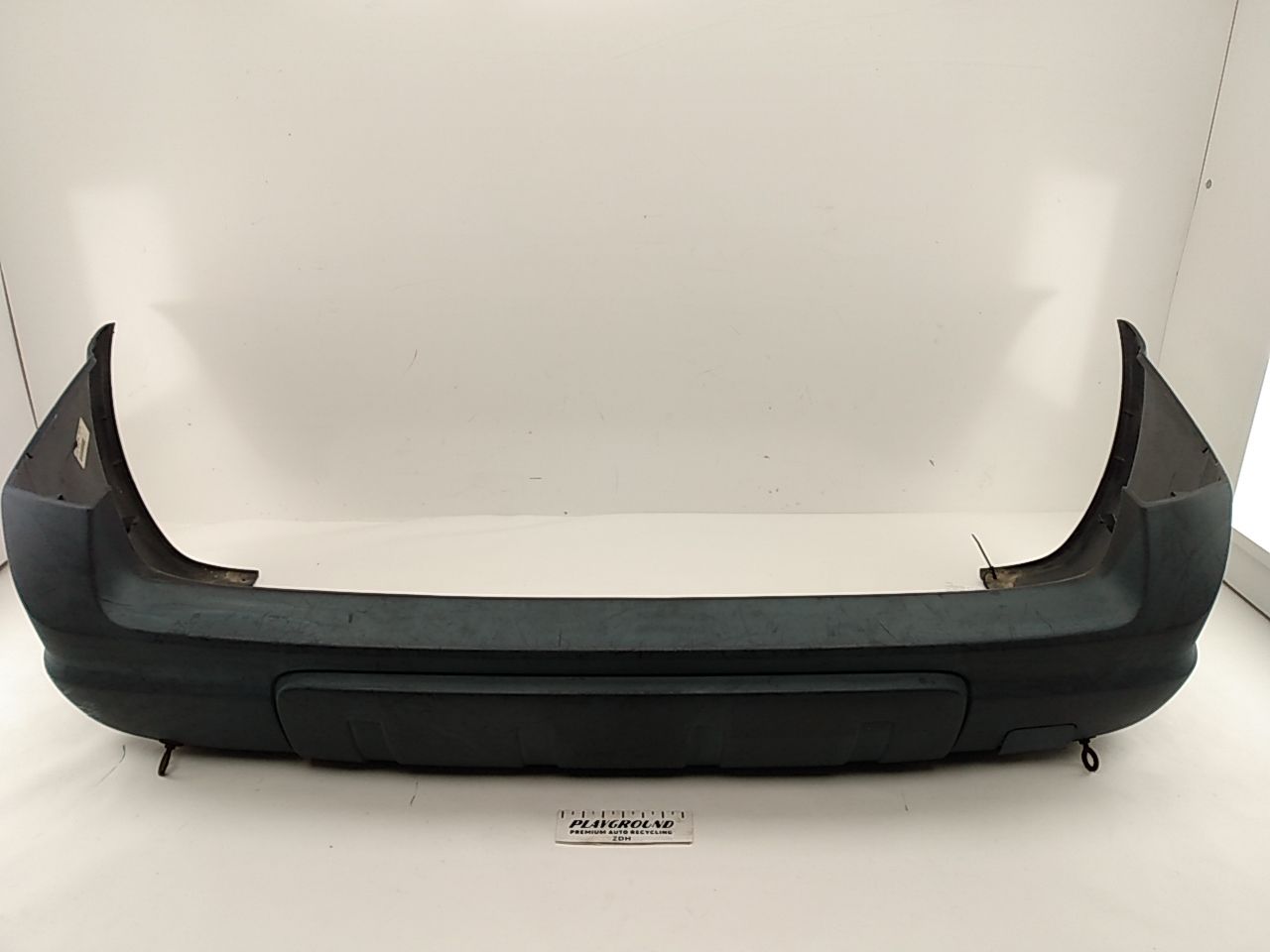 Volvo XC70 Rear Bumper Assembly