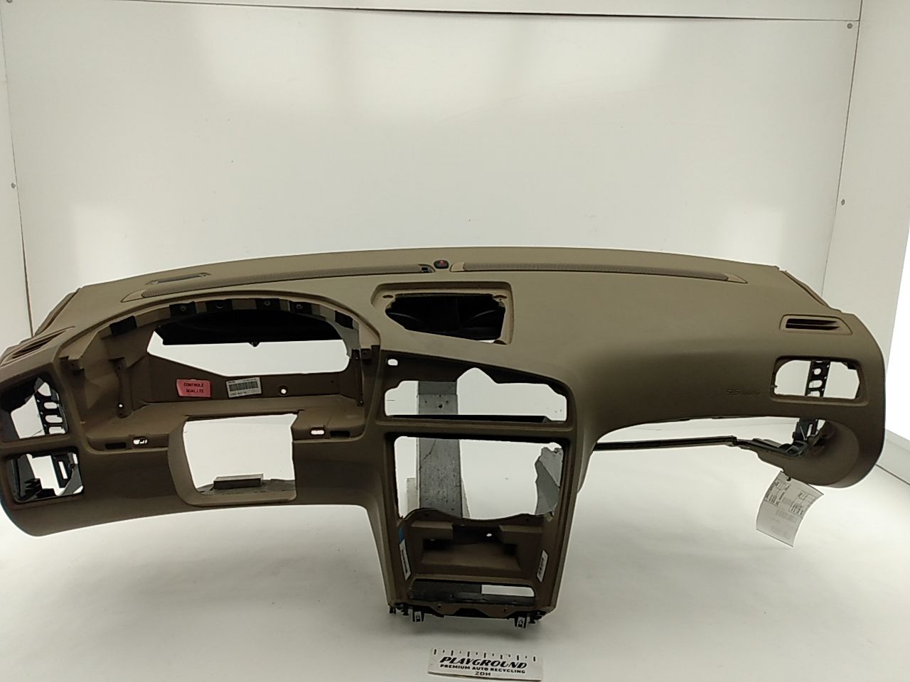 Volvo XC70 Dashboard Assembly