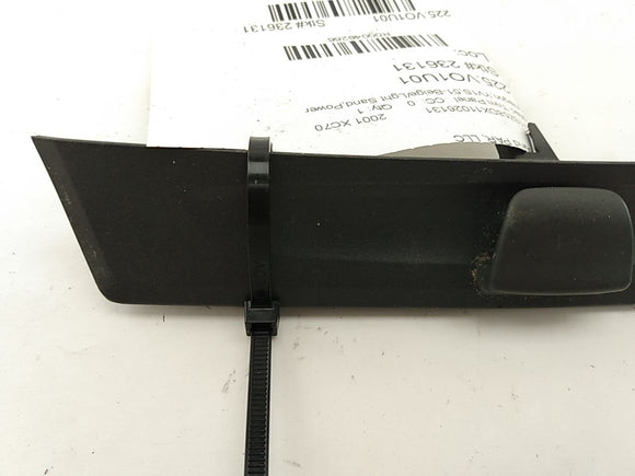 Volvo XC70 Center Dash Lower Trim Cover