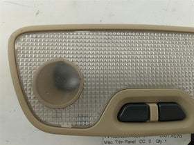 Volvo XC70 Rear Overhead Dome Light - 0