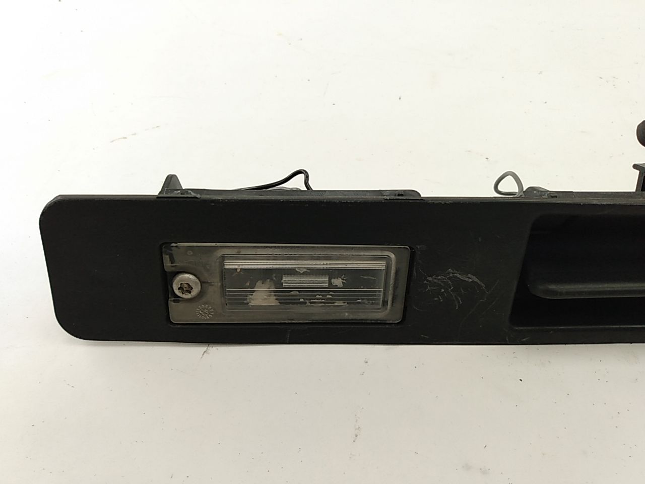 Volvo XC70 Tailgate Handle With License Plate Light - 0