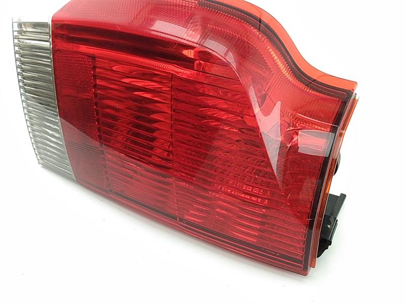 Volvo XC70 Left Lower Tail Light