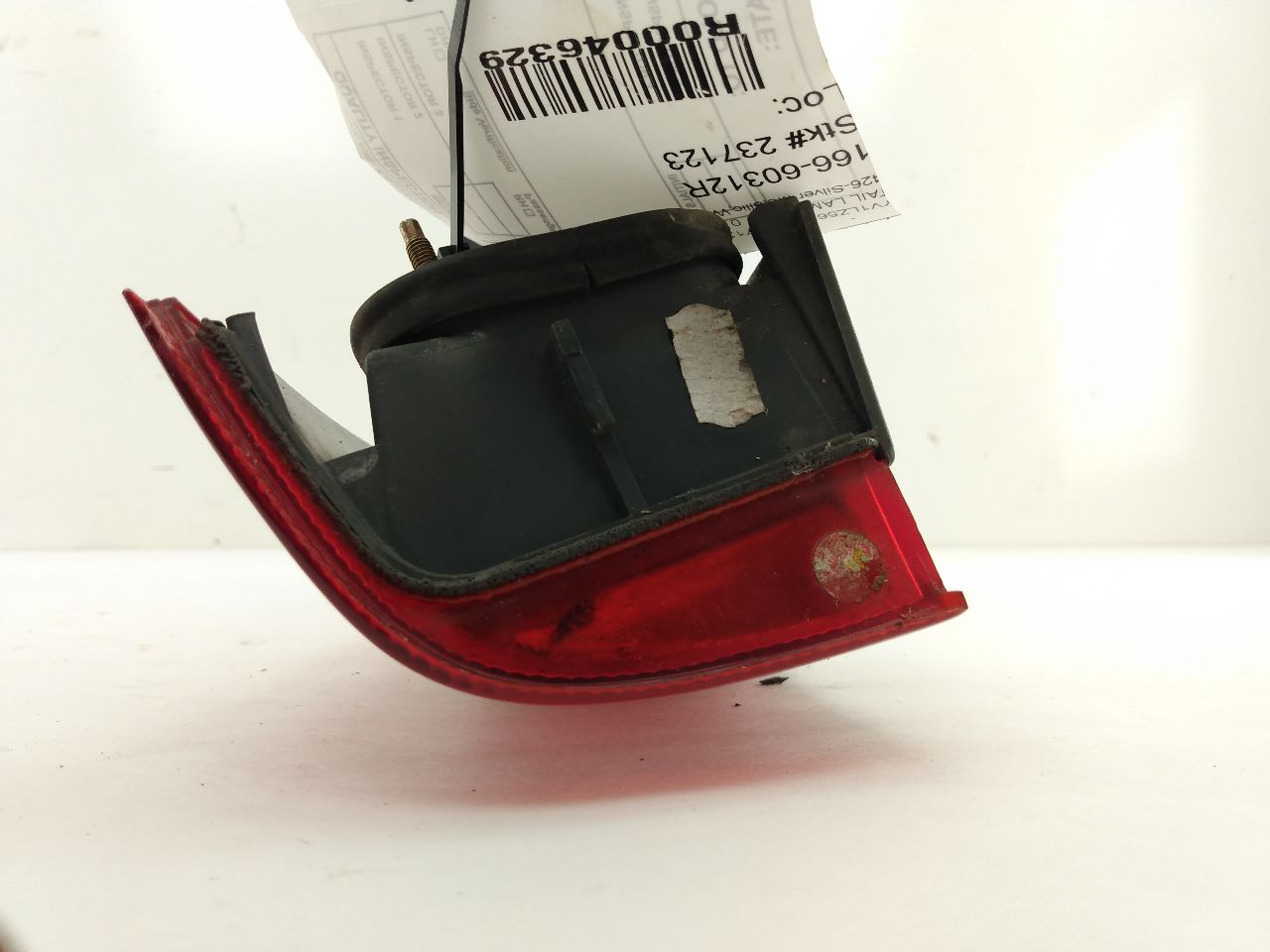 Volvo V70 Rear Right Upper Tail Light Assembly