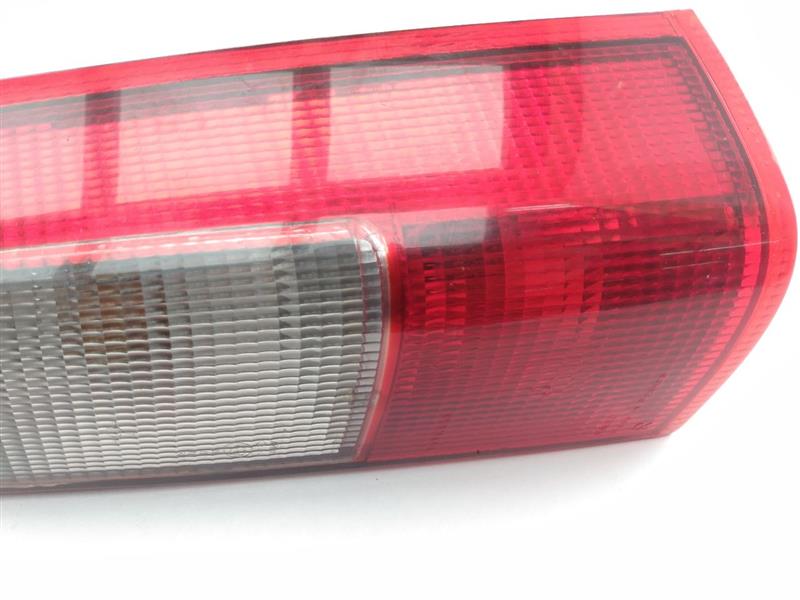 Volvo V70 Rear Right Upper Tail Light Assembly