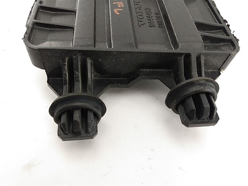 Volvo V70 Battery Tray Trim Panel