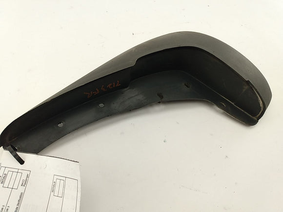 Volvo V70 Front Right Splash Guard