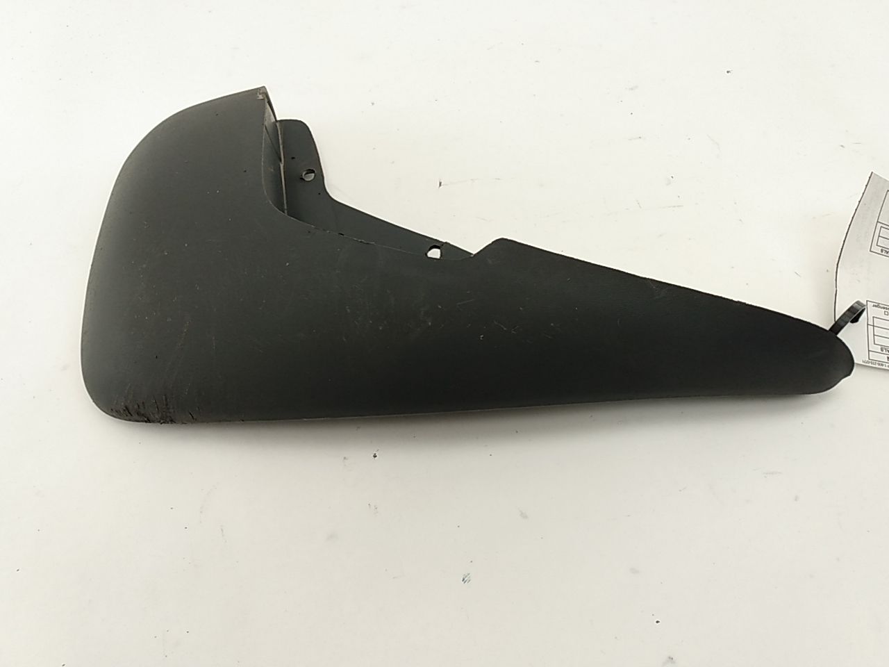 Volvo V70 Front Right Splash Guard