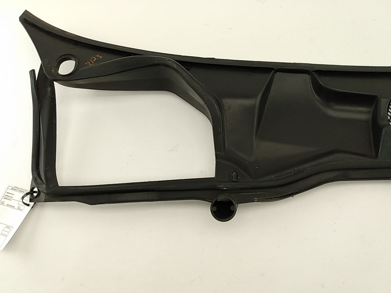 Volvo V70 Windshield Wiper Cowl Vent Trim Panel