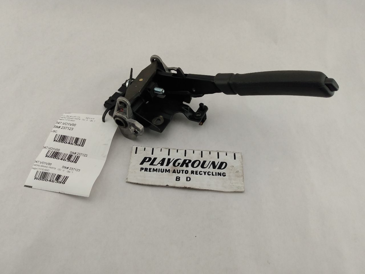 Volvo V70 Emergency Brake Lever Assembly