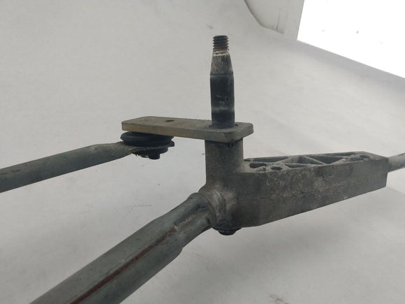 Volvo XC70 Front Wiper Transmission And Motor