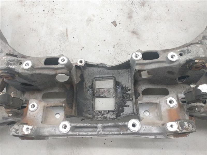 Volvo XC70 Rear Subframe