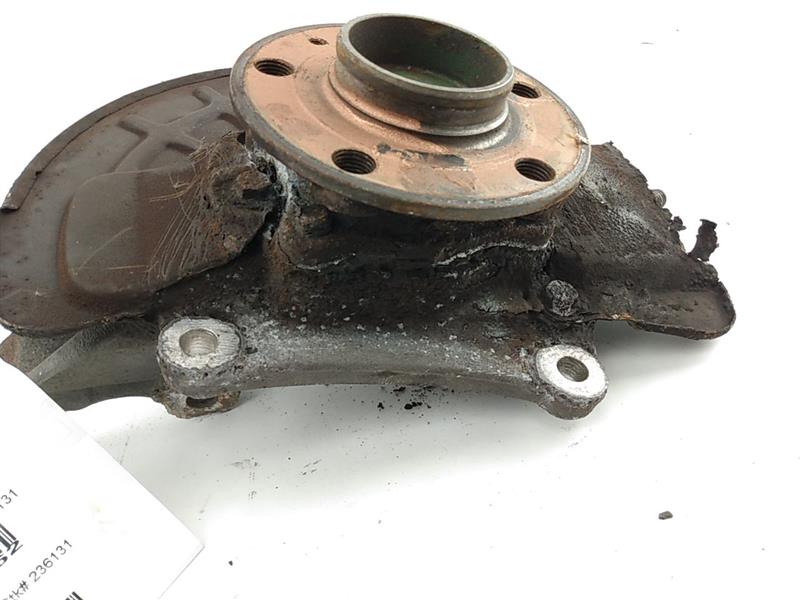 Volvo XC70 Front Left Knuckle With Hub