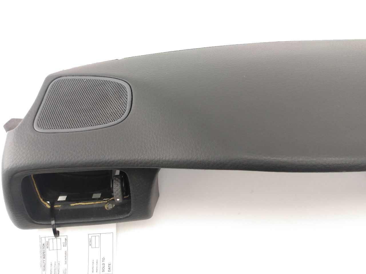 Volvo V70 Dash Pad Top Half Of Dashboard - 0