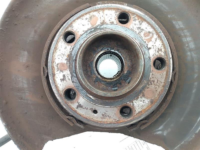 Volvo XC70 Rear Right Wheel Hub