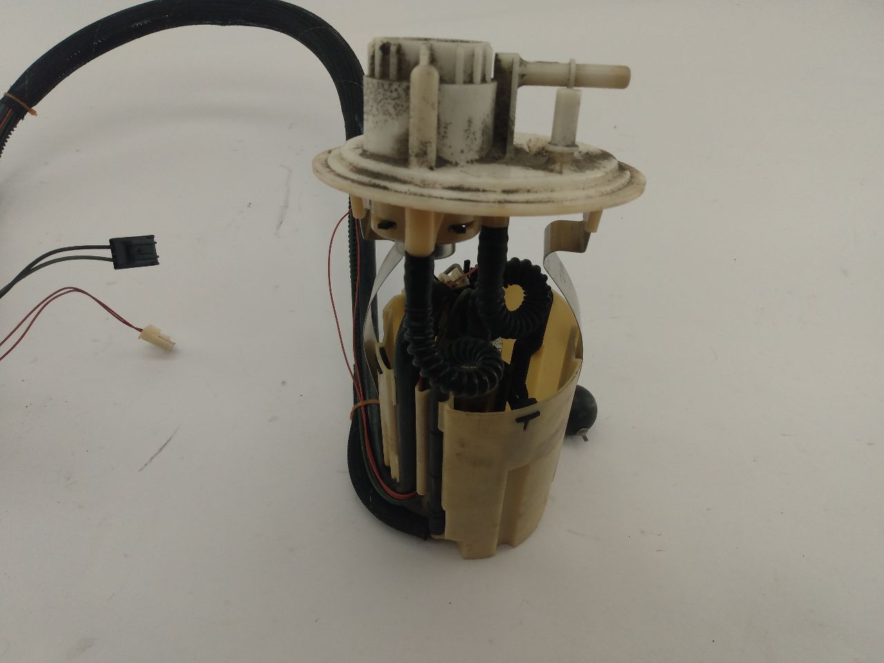 Volvo XC70 Fuel Pump - 0