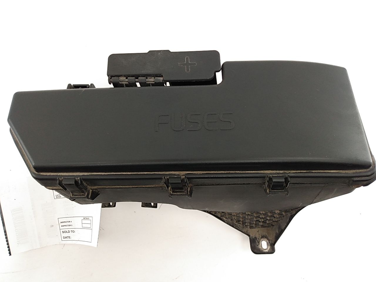 Volvo XC70 Fuse Box