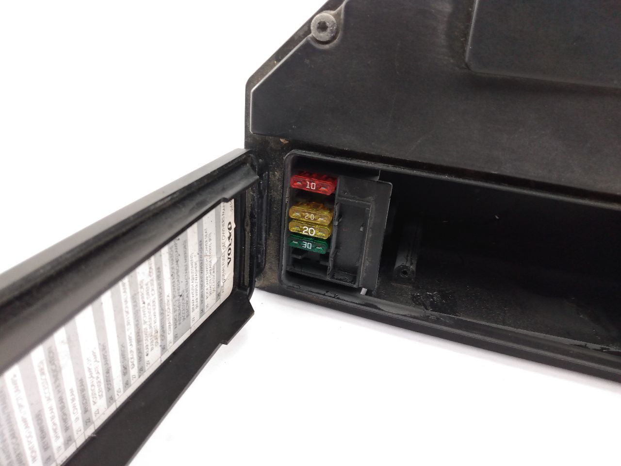 Volvo V70 Fuse Box