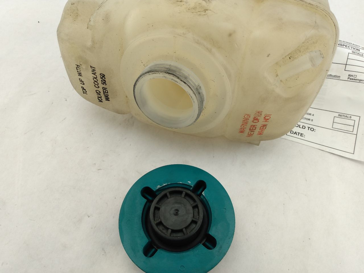 Volvo V70 Coolant Reservoir