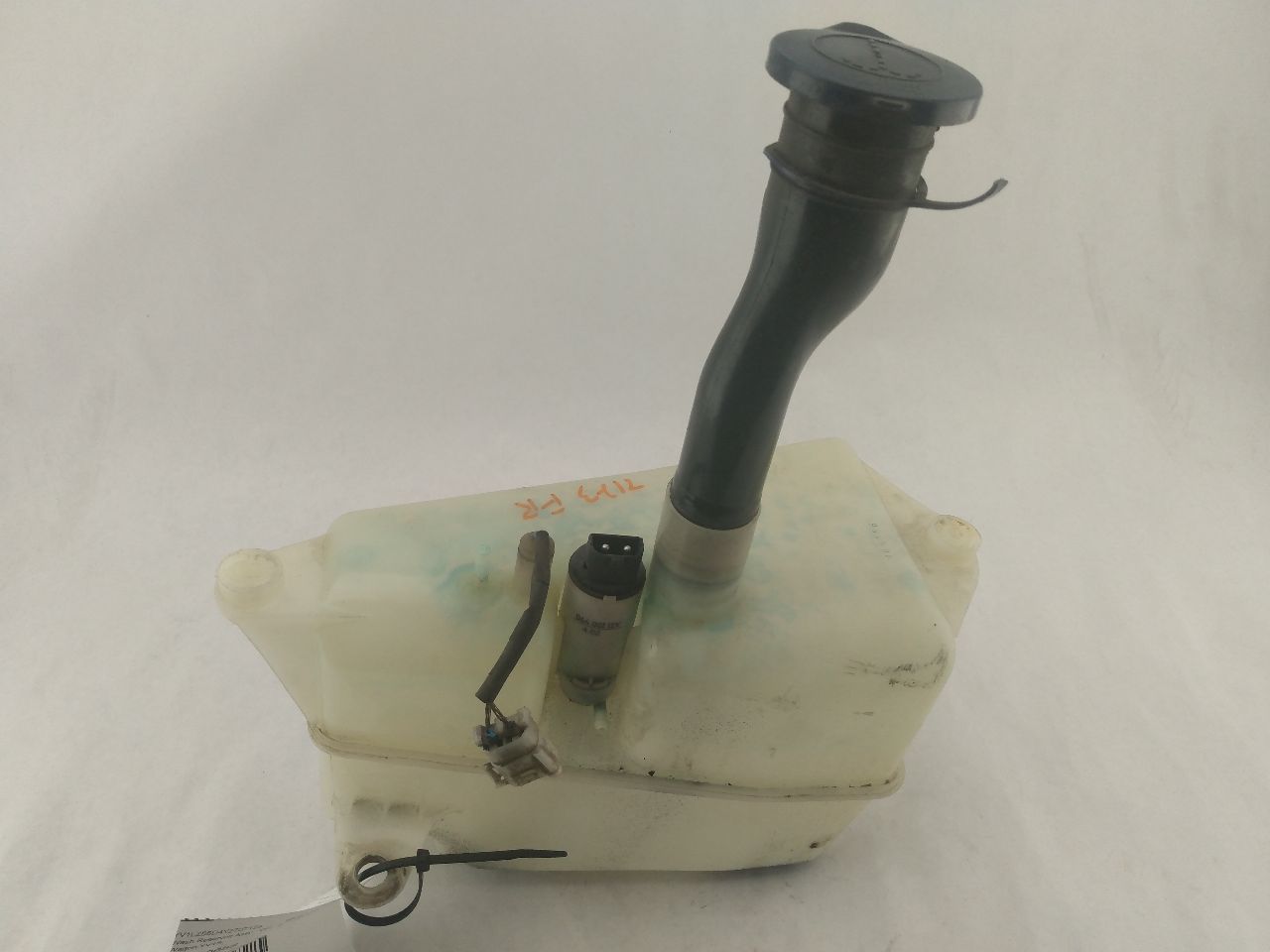 Volvo V70 Windshield Washer Reservoir - 0