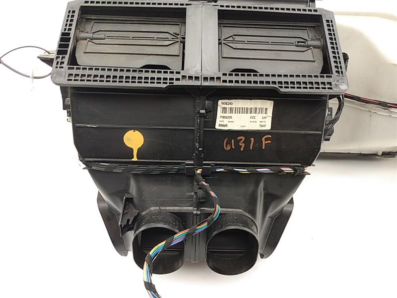 Volvo XC70 Heater Box Assembly - 0