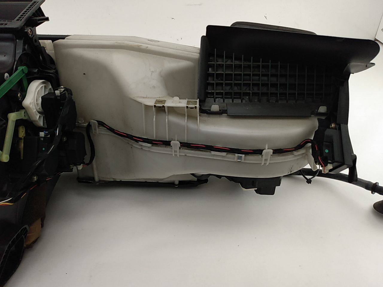 Volvo XC70 Heater Box Assembly