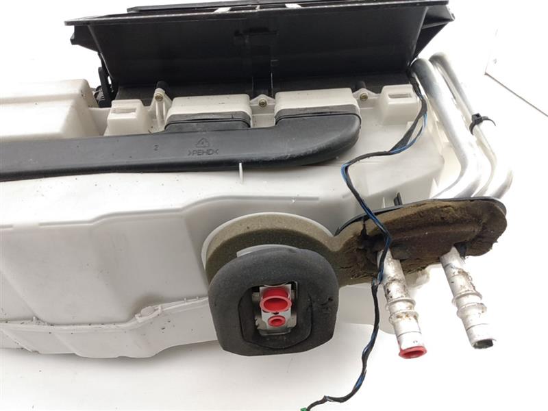 Volvo XC70 Heater Box Assembly