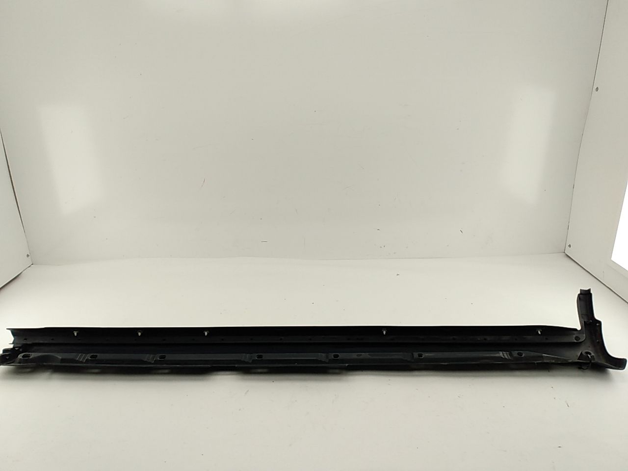 Volvo XC70 Right Rocker Panel Moulding