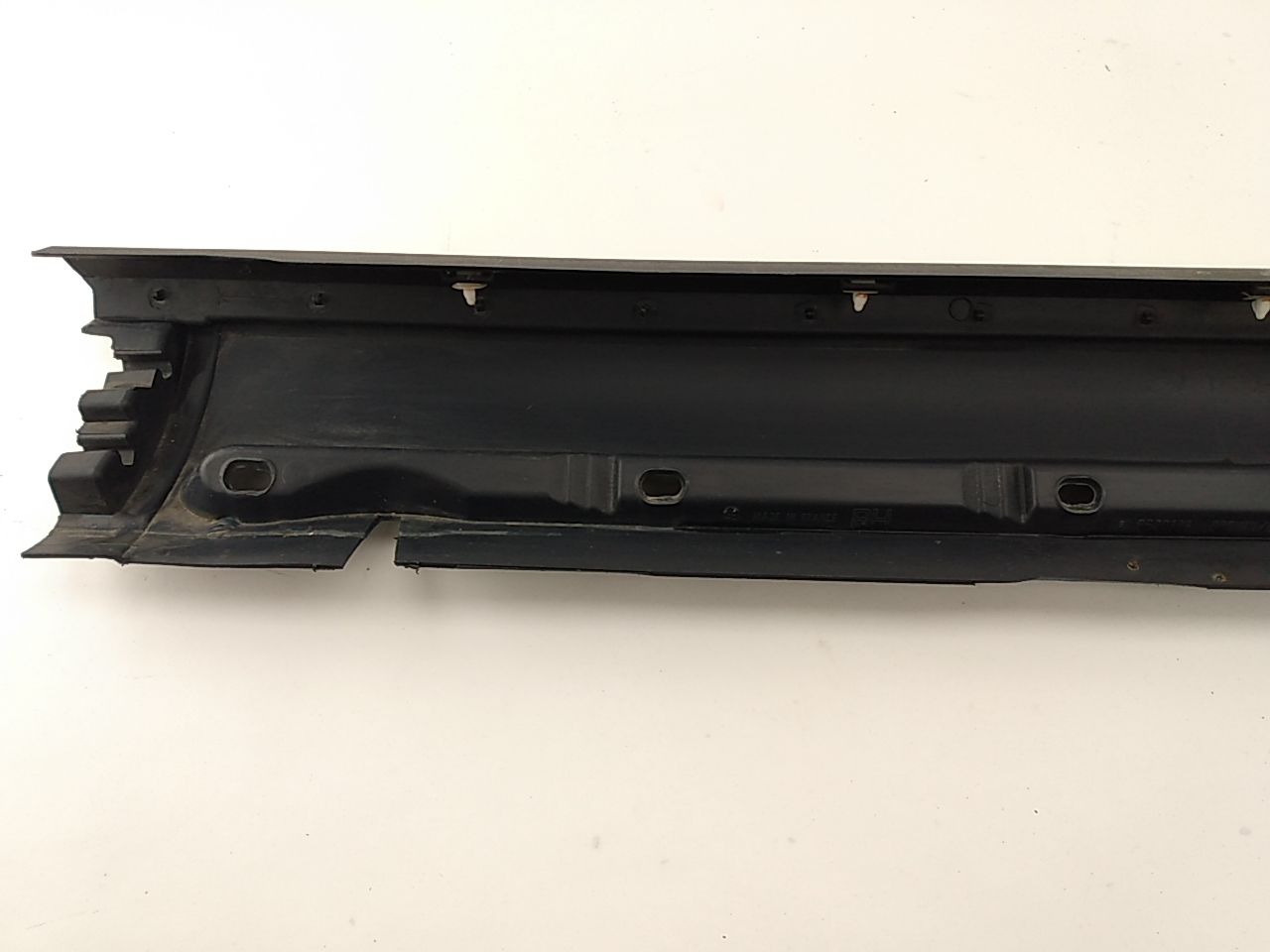 Volvo XC70 Right Rocker Panel Moulding