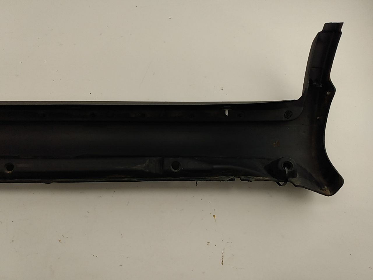 Volvo XC70 Right Rocker Panel Moulding