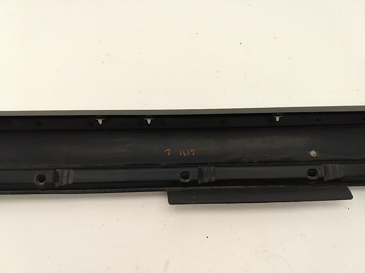 Volvo XC70 Left Rocker Panel Moulding