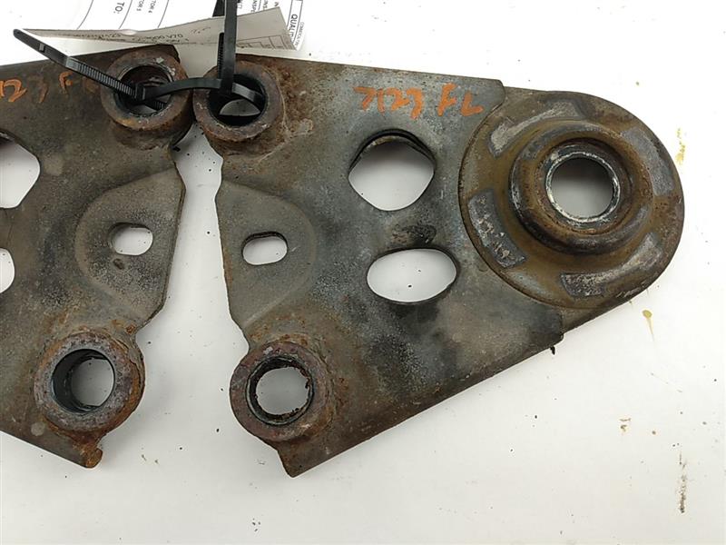 Volvo V70 Front Subframe Mounts