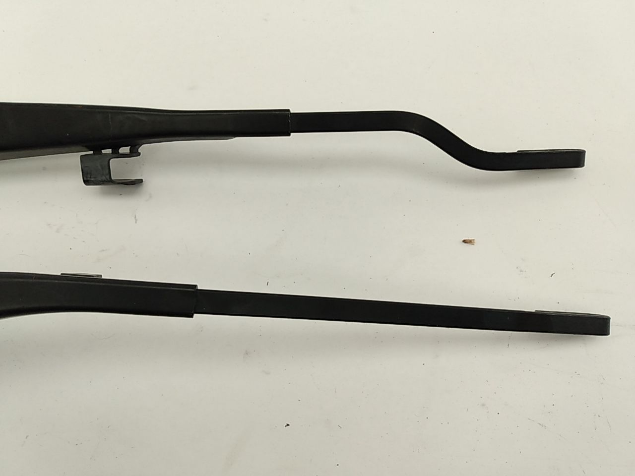 Mercedes S430 Pair Of Windshield Wiper Arms