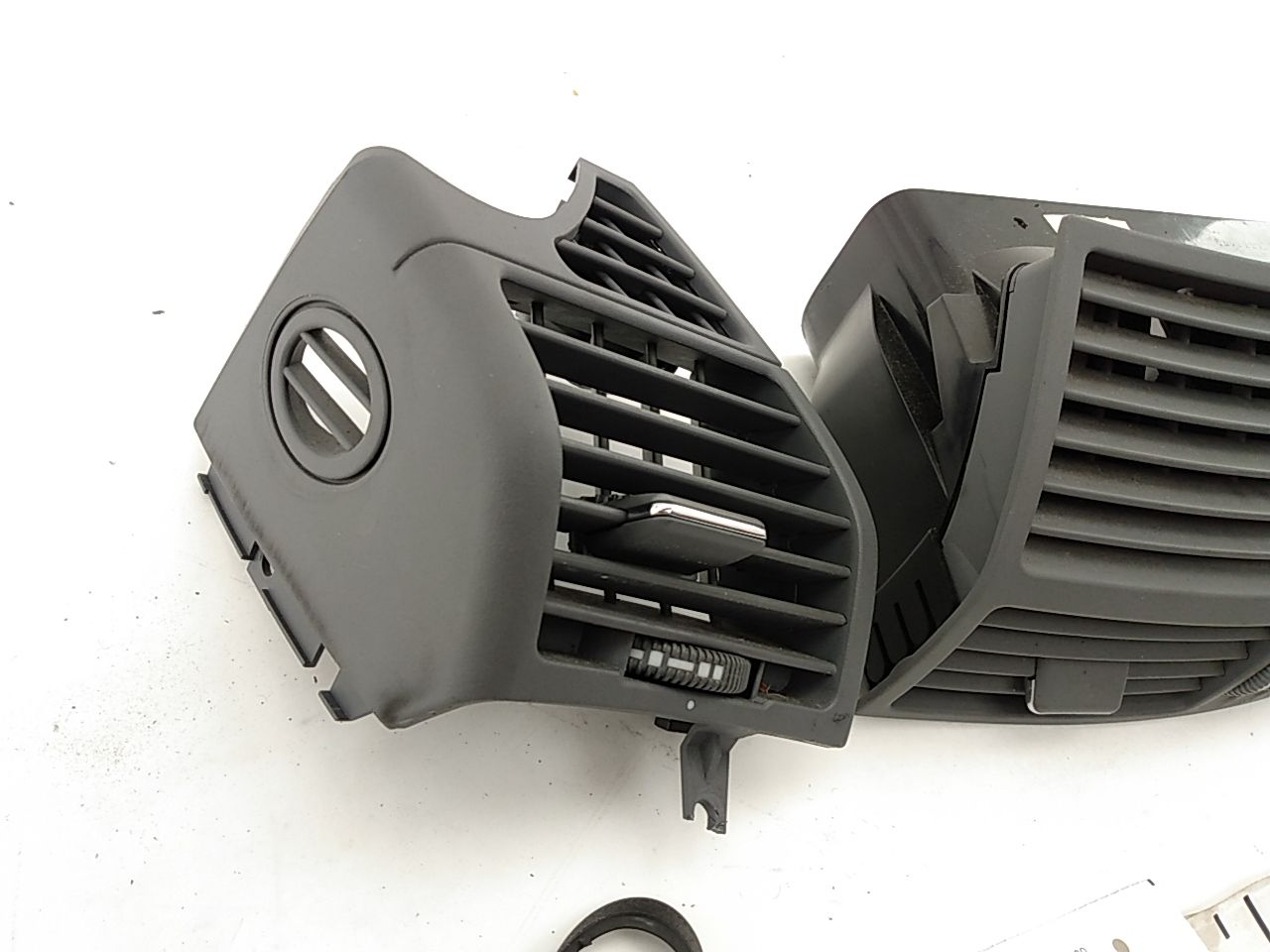 Mercedes S430 Dashboard Vent Set - 0