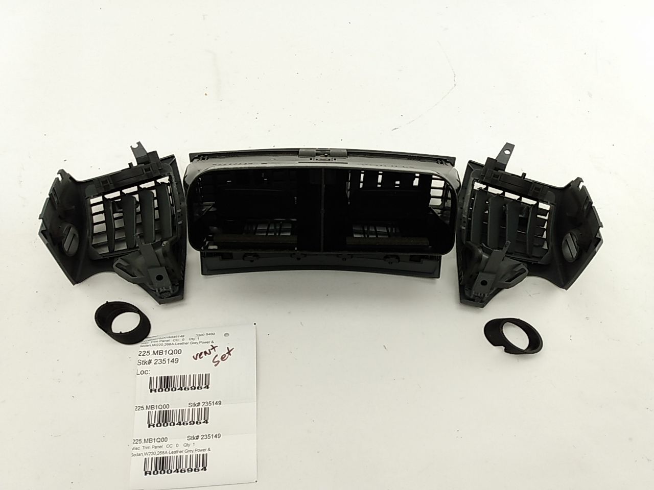 Mercedes S430 Dashboard Vent Set