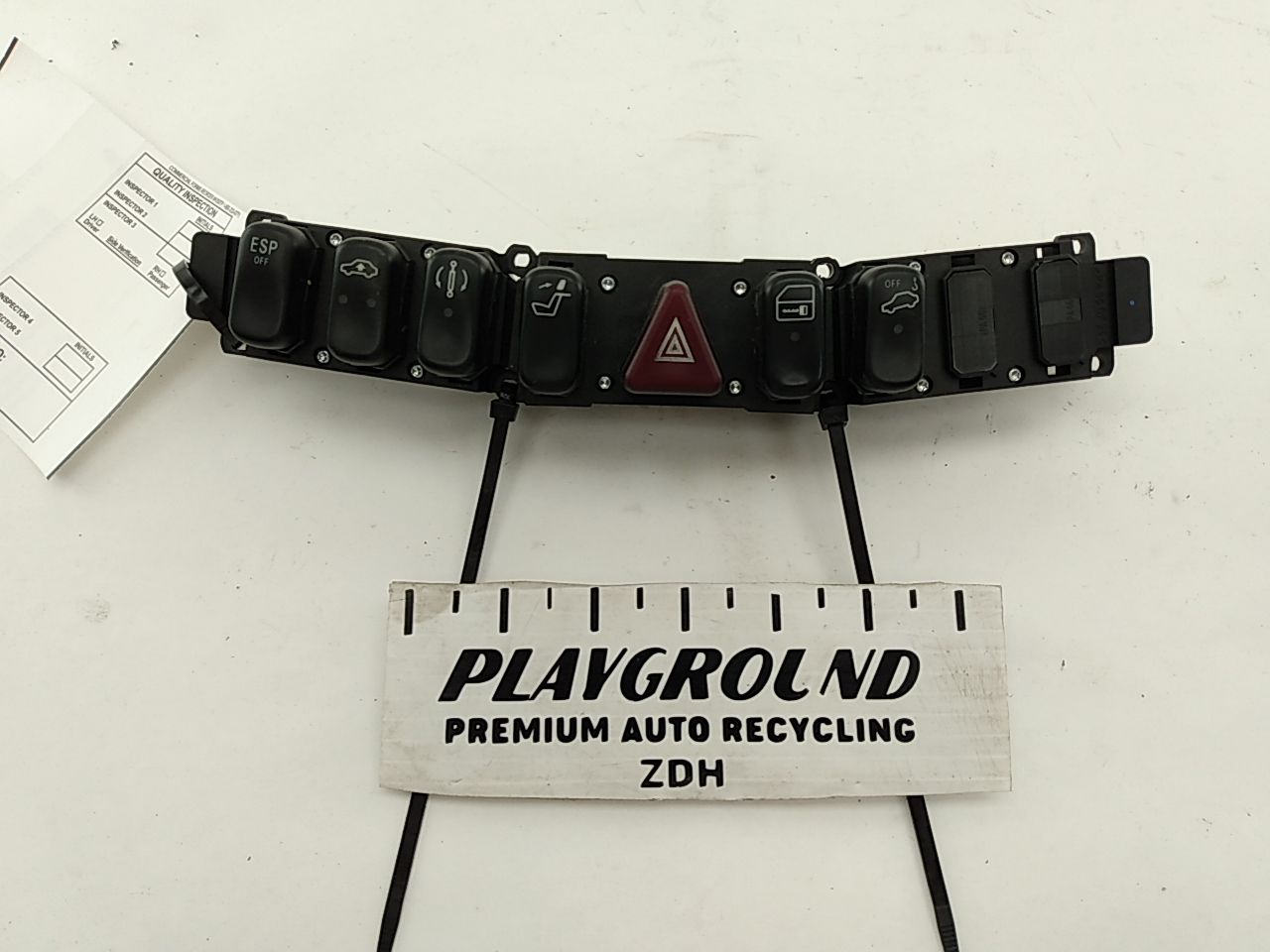 Mercedes S430 Dashboard Hazard Suspension Tow Switch module