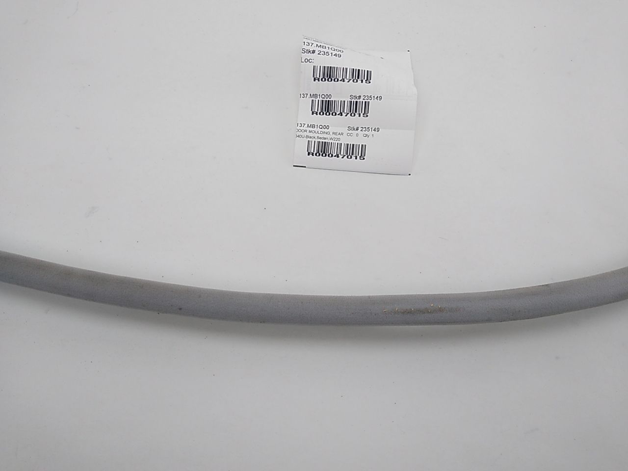 Mercedes S430 Rear Right Door Moulding Seal