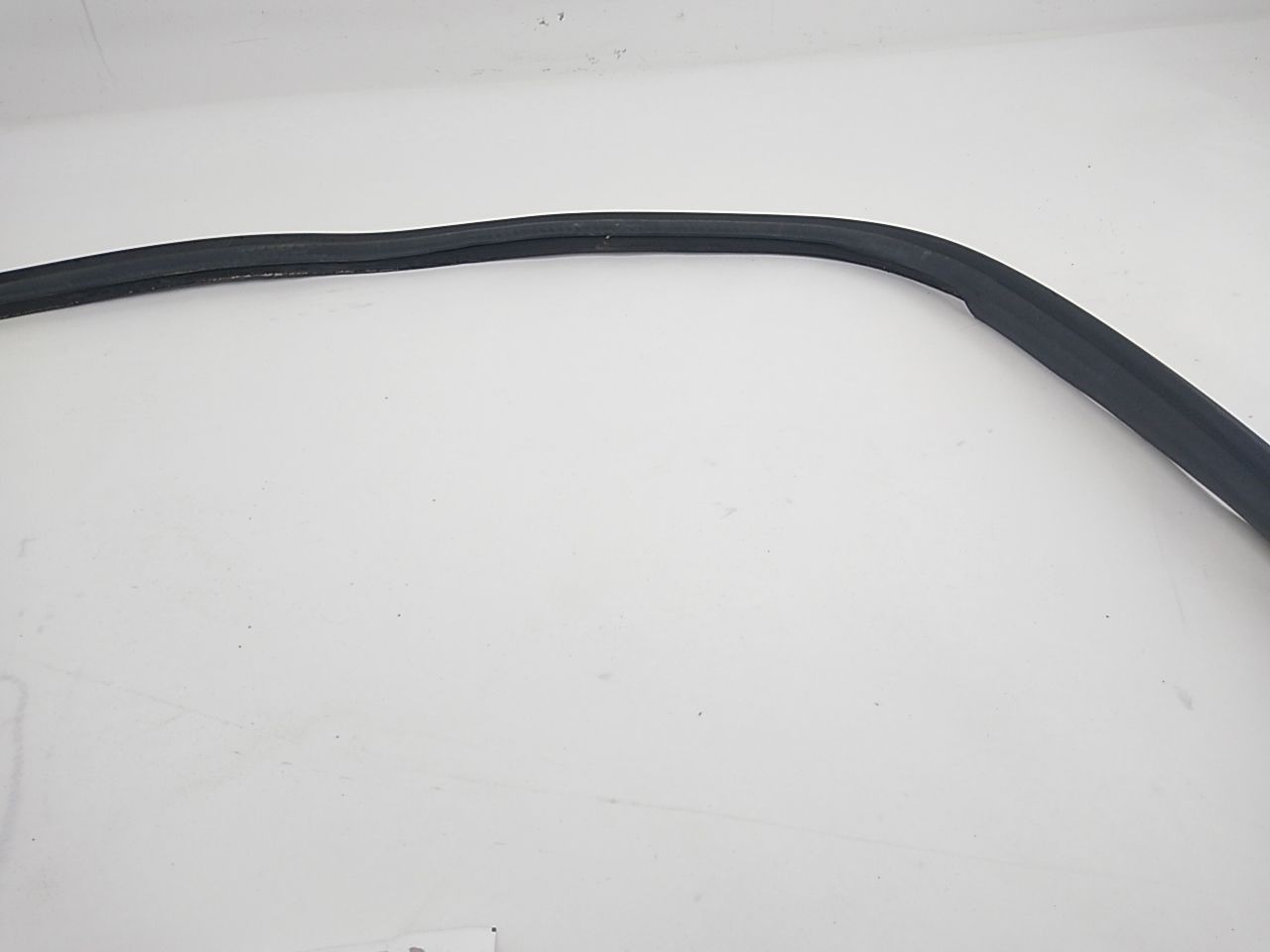 Mercedes S430 Trunk Lid Moulding Rubber Weather Strip