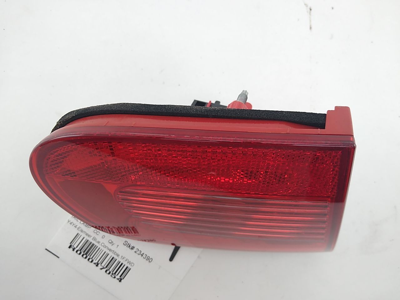 Volkswagen Eos Rear Left Tail Light Assembly Deck Lid Mounted