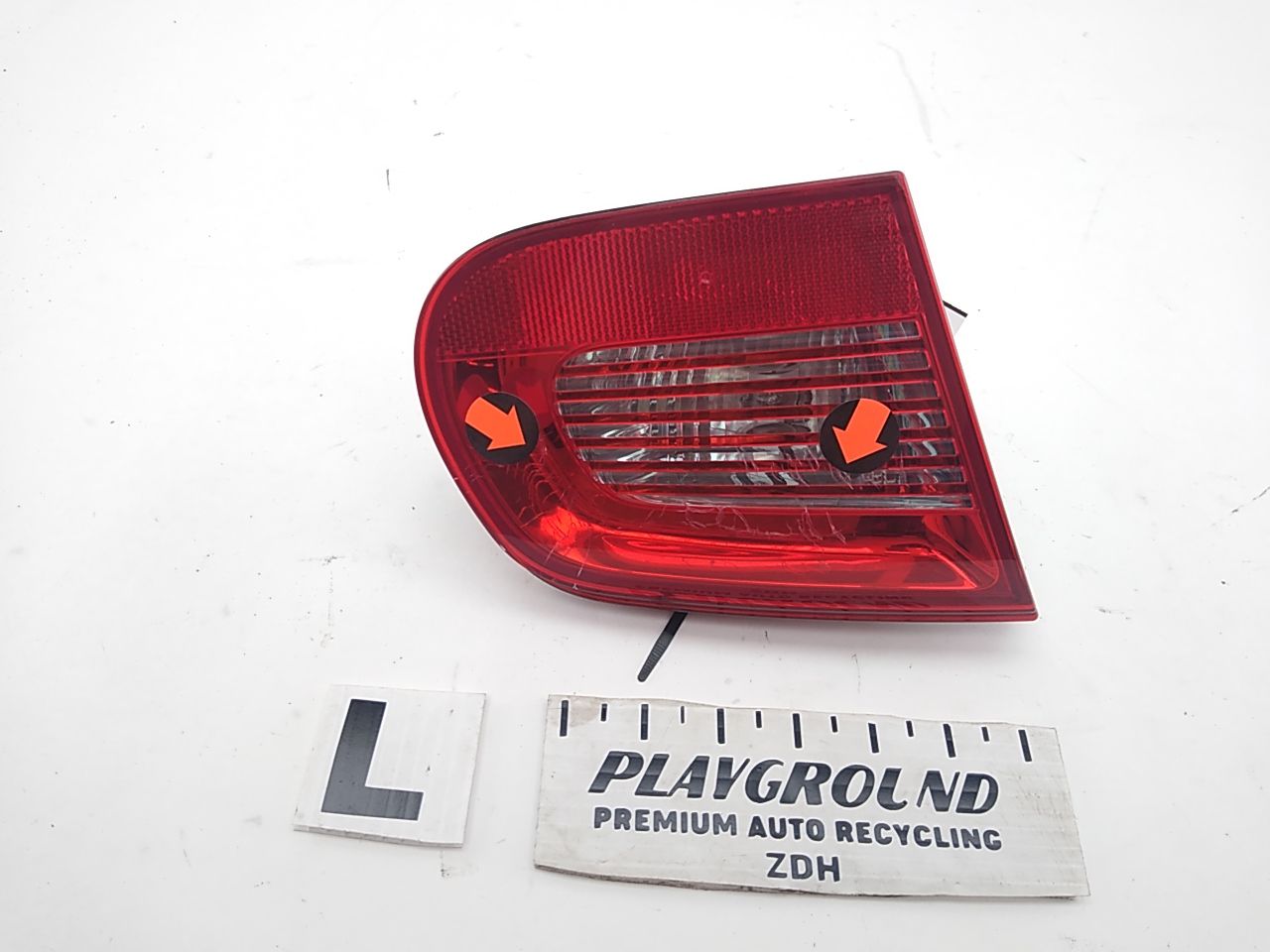 Volkswagen Eos Rear Left Tail Light Assembly Deck Lid Mounted